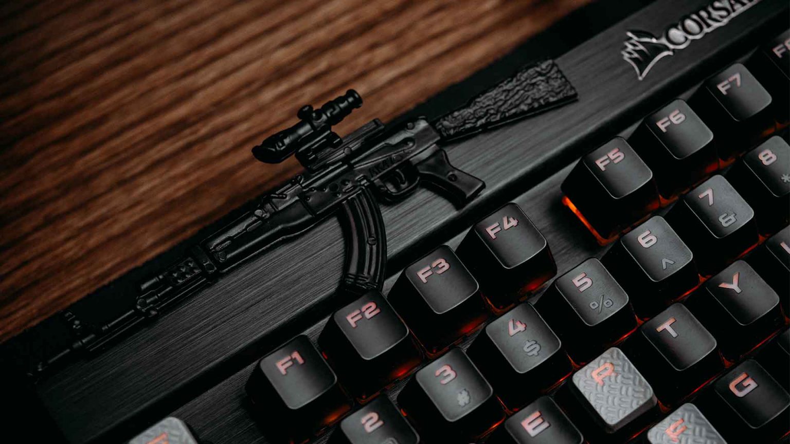 5 Best Keyboards For CSGO For 2021 (Used By Pro CS Players)